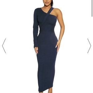 NWT NW SNATCHED COLD SHOULDER DRESS NAVY